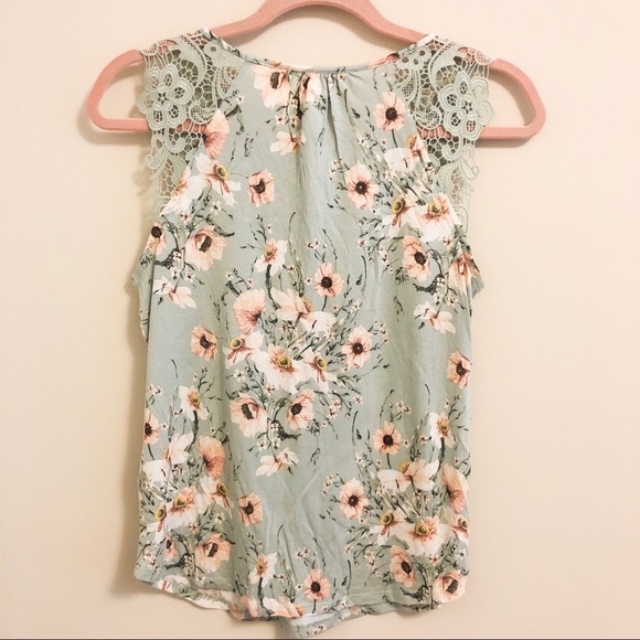 🌹H&M Floral Lace Top Mint Green - Picture 3 of 6